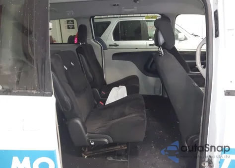 2015 Dodge Grand Caravan Sxt z USA, uszkodzony, nr VIN 2C4RDGCG9FR540815